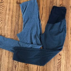 Bundle of 2 grey maternity leggings